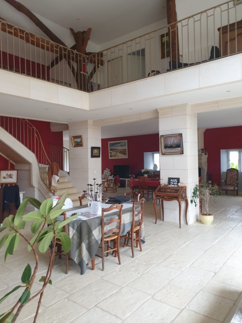 J 54 Vue sur le salon de mes hôtes.