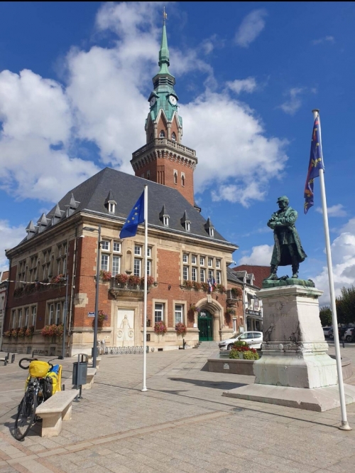 J 13 Tilloy-lès- Mofflaines (62)