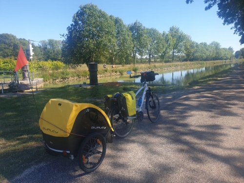 J12 Le canal de Bourgogne